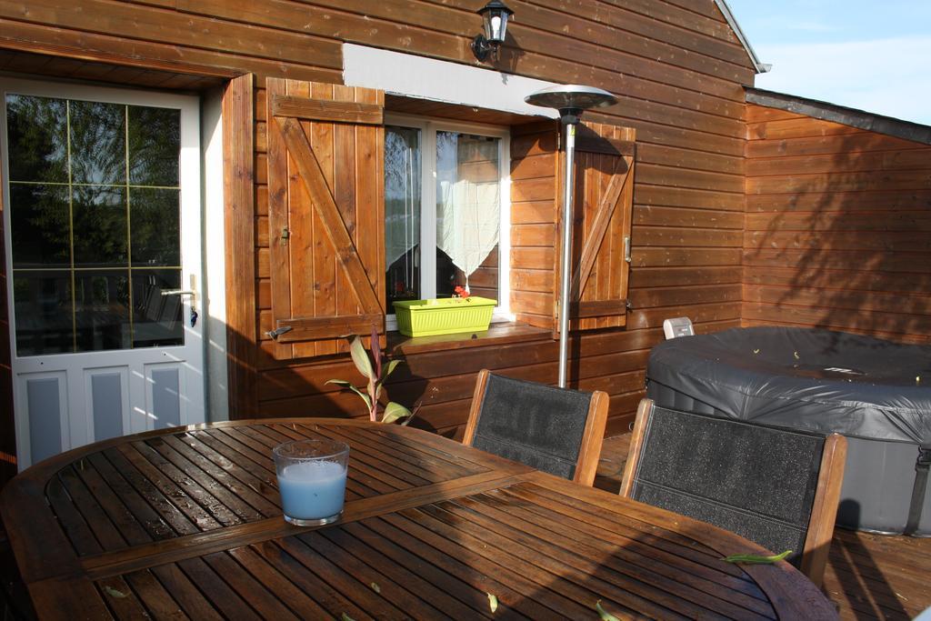 Le Charleston Vila Huisnes-sur-Mer Exterior foto